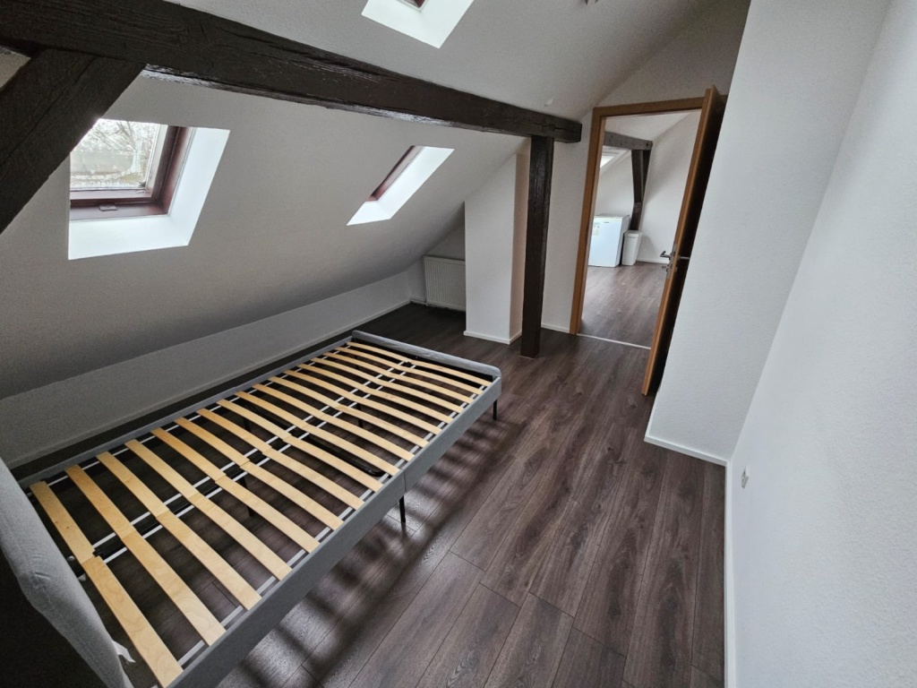 WG-geeignete 2-Zimmer-Wohnung im Dachgeschoss – Stuttgart-Nord – Pragstr. 92, 70376 Stuttgart Nord – Vorschaubild 3