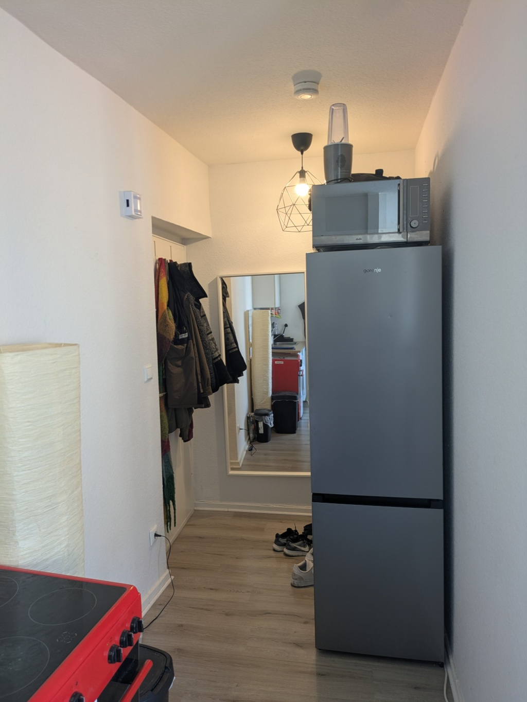 ZwiMi 1-Zimmer Wohnung im Herzen von Ehrenfeld *Teilmöbliert* September – Venloer Straße 265, 50823 Köln Köln – Vorschaubild 4