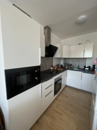 Imagen del anuncio: WG Zimmer mit Balkon 38 Quadratmeter große Zimmer