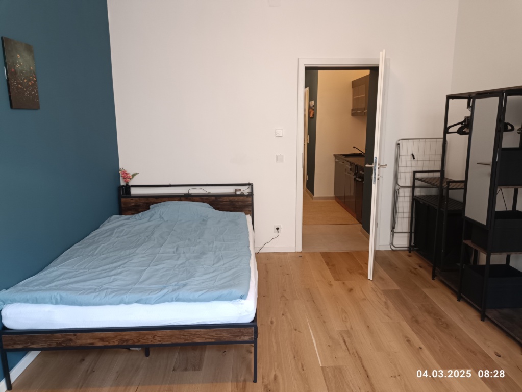 1 Room Flat 12. Bezirk Meidling Siebertgasse 6 - Hochwertige mittelfeste Ikea Matratze