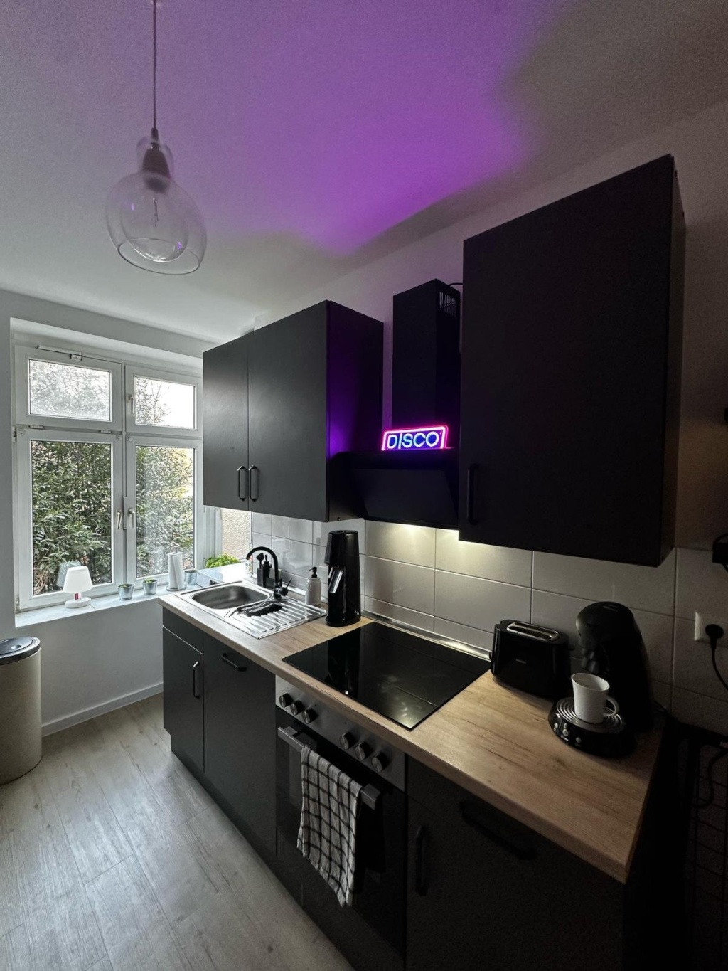 Untermiete: Sonnendurchflutetet 2-Zimmer Wohnung mit Südbalkon in Eimsbüttel – Fruchtallee, 20259 Hamburg Eimsbüttel – Vorschaubild 15