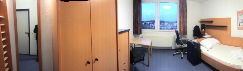 Anzeigenbild: Geräumiges geteiltes Zimmer im Studentenwohnheim (ca. 22 m²) mit eigenem Bad