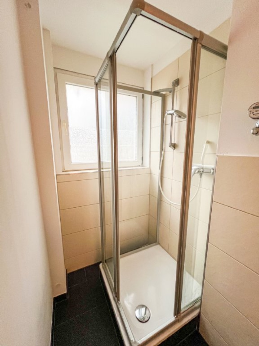 Gorgeous apartment close to Tiergarten and Berlin central station – Lüneburger Str. 3, 10557 Berlin Moabit – Vorschaubild 8