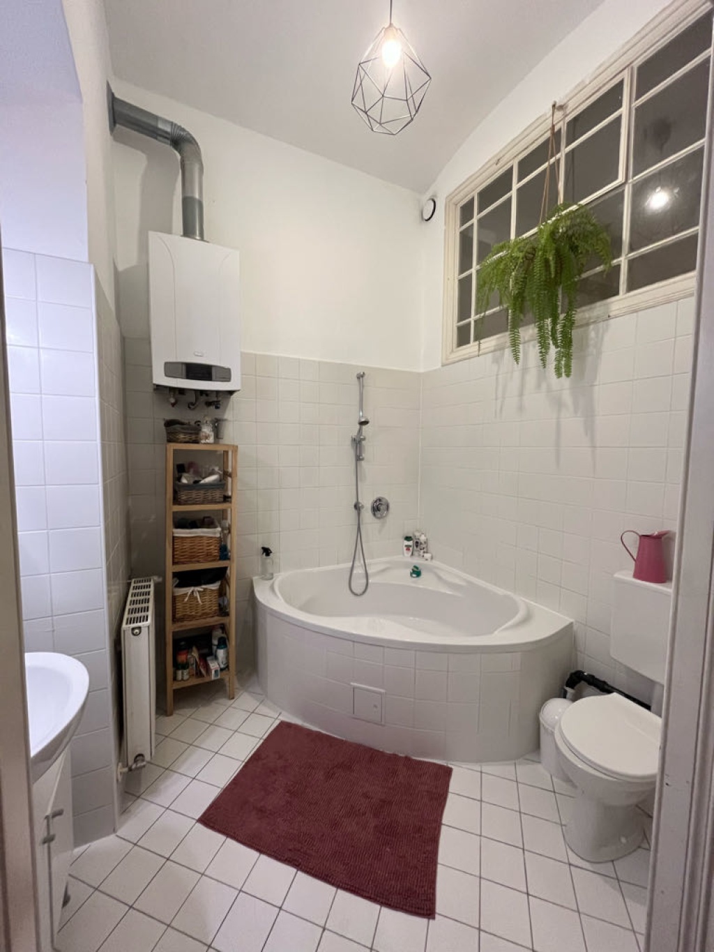 WG-Zimmer 06. Bezirk Mariahilf Theobaldgasse - Badezimmer 1