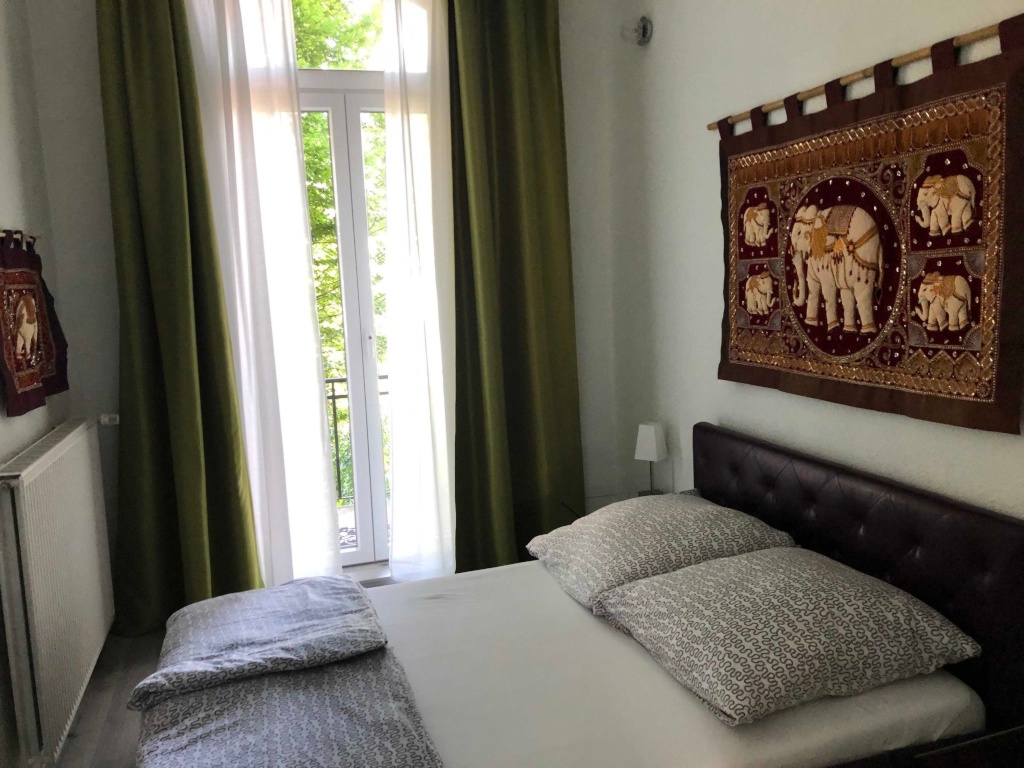 Wohnen auf Zeit - Möbliertes Apartment in Kassel-Mitte – 34117 Kassel Mitte – Vorschaubild 3