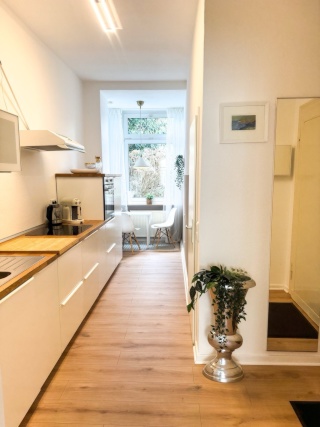 Anzeigenbild: Möblierte 34m²-Wohnung mit WLAN Endmiete 845€/Monat