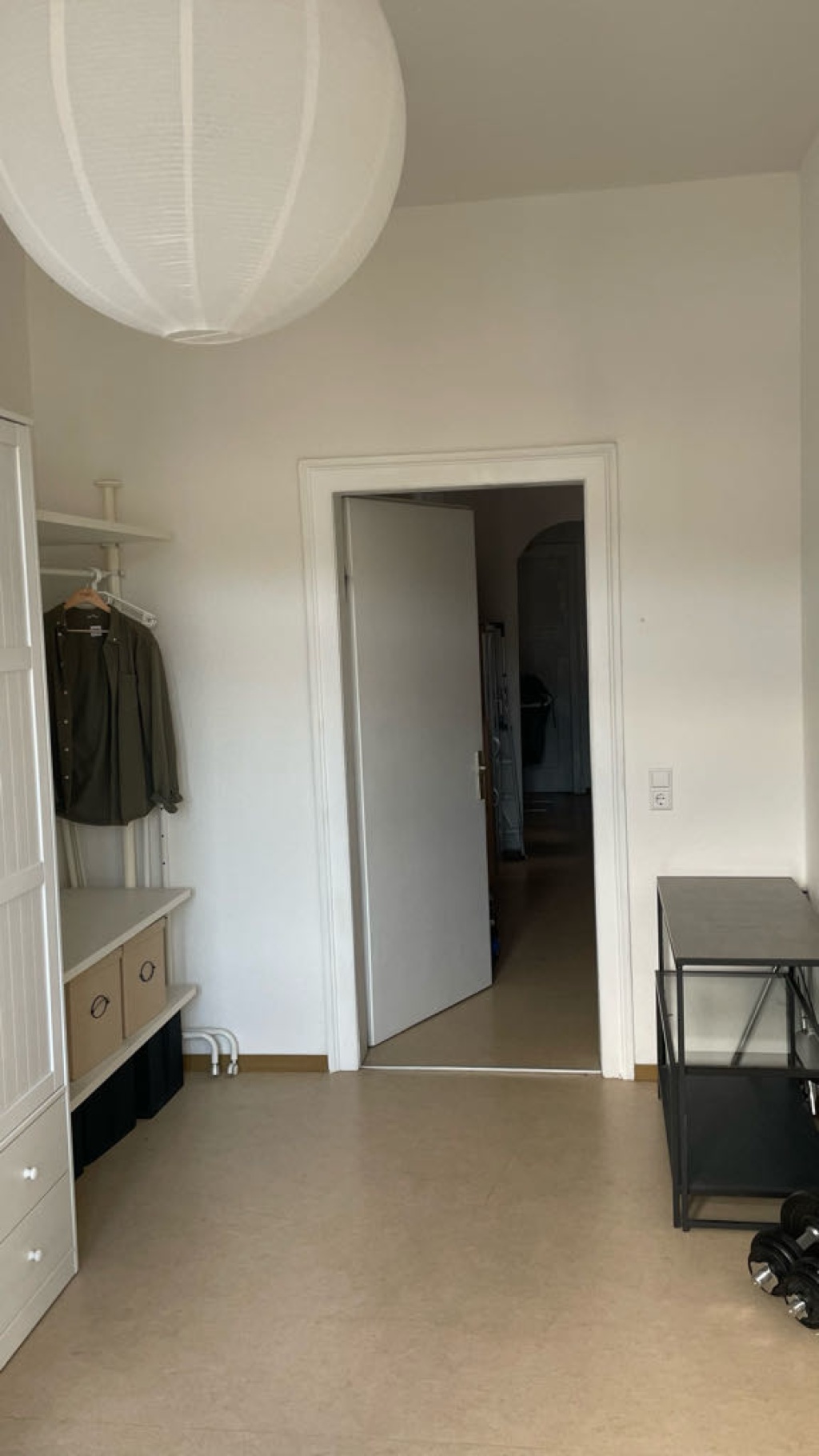 Habitación en WG Stuttgart Mitte Hauptstätterstr 106A - Zwischenzimmer