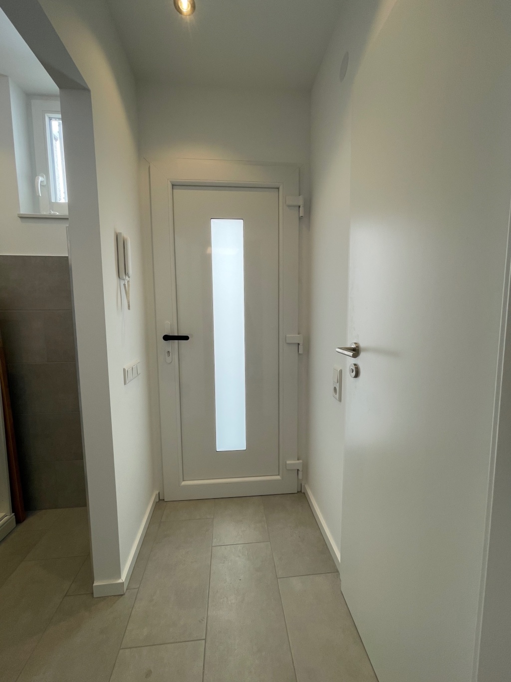 Sanierte Wohnung mit gehobener Innenausstattung in zentraler und ruhiger Lage – 40227 Düsseldorf Oberbilk – Vorschaubild 5