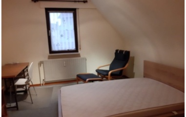 Anzeigenbild: 2 WG-ZIMMER in 2-er WG Nähe Winnenden, Waiblingen, Affalterbach u. Backnang mit Balkon u. Stellplatz