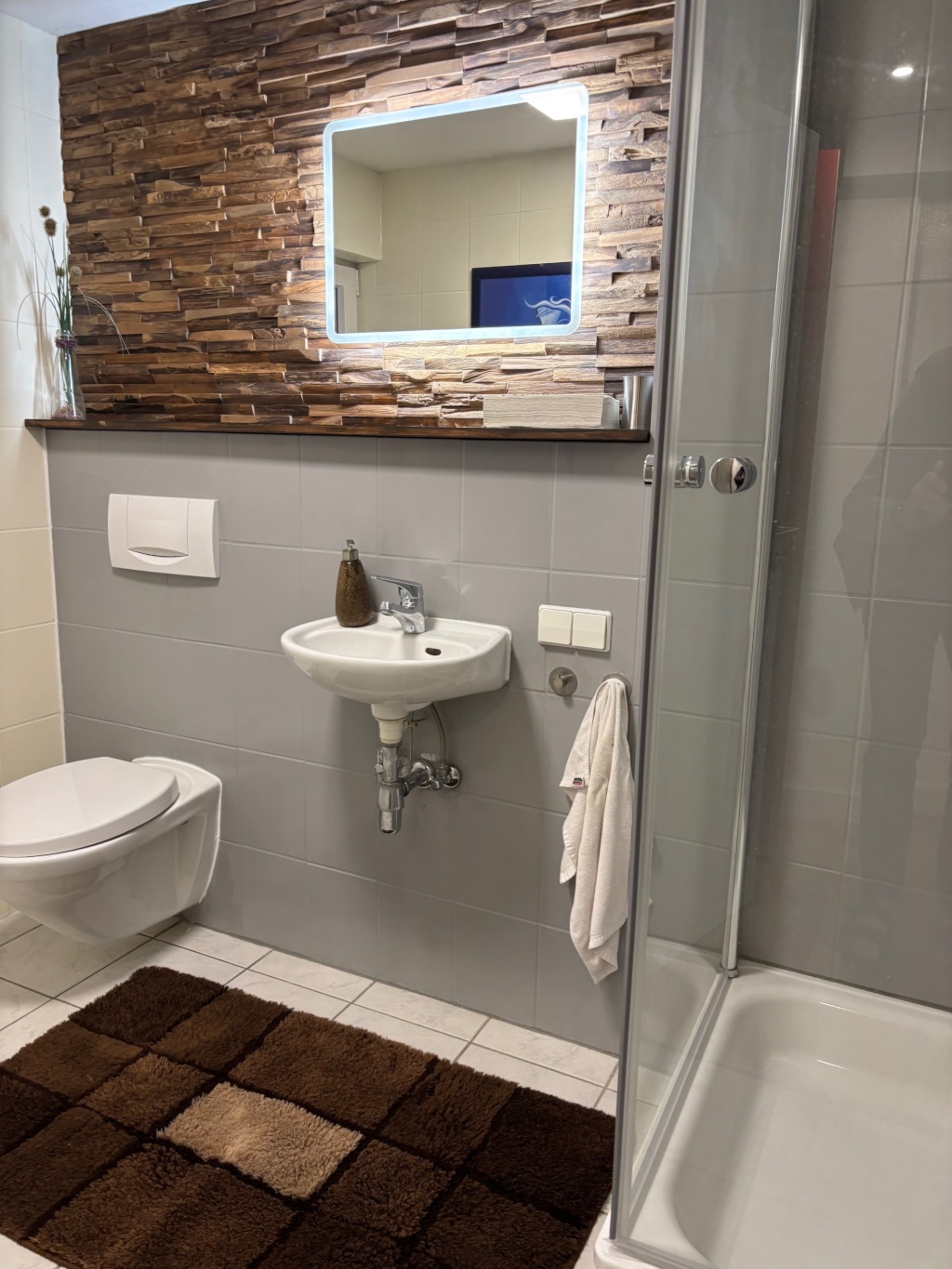 Hochwertiges Student*innen Apartment in MA-Neuostheim – 68163 Mannheim Neuostheim – Vorschaubild 5