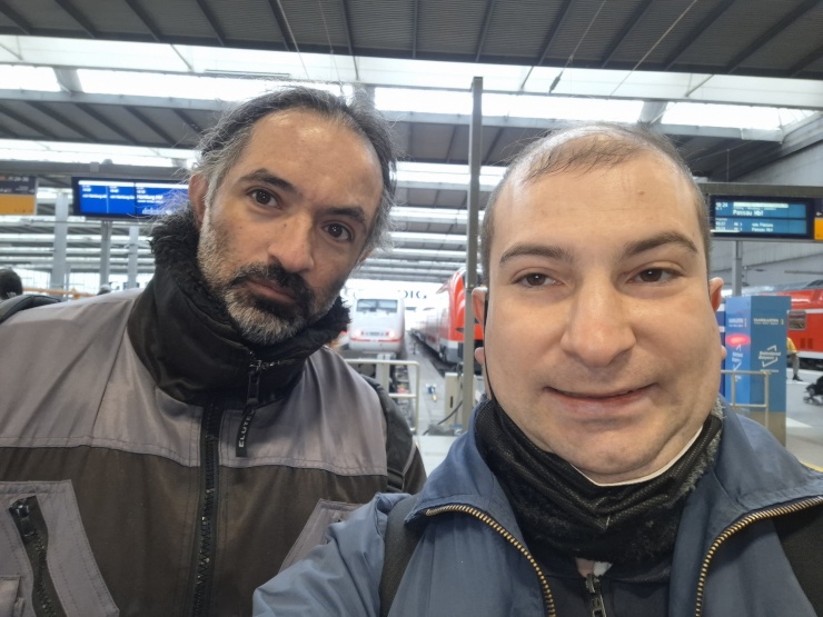 Ad image: Two friends looking for 2 bedroom apartment with public transport