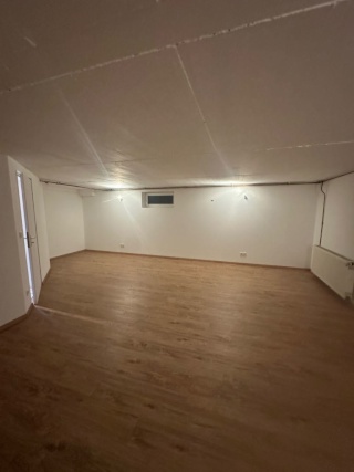Anzeigenbild: Wg-Zimmer in Reihenhaus