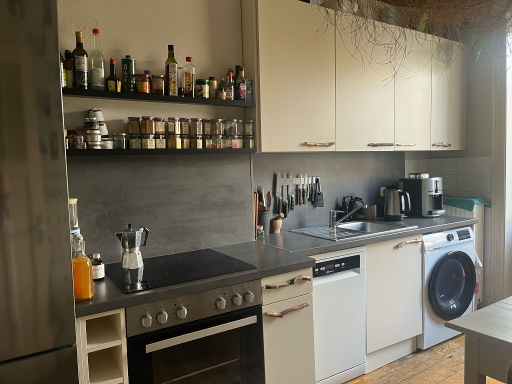 Möblierte 2-Zimmer Wohnung mitten in Ottensen mit 2 Balkonen Oktober 2026 – Borselstraße, 22765 Hamburg Ottensen – Vorschaubild 9