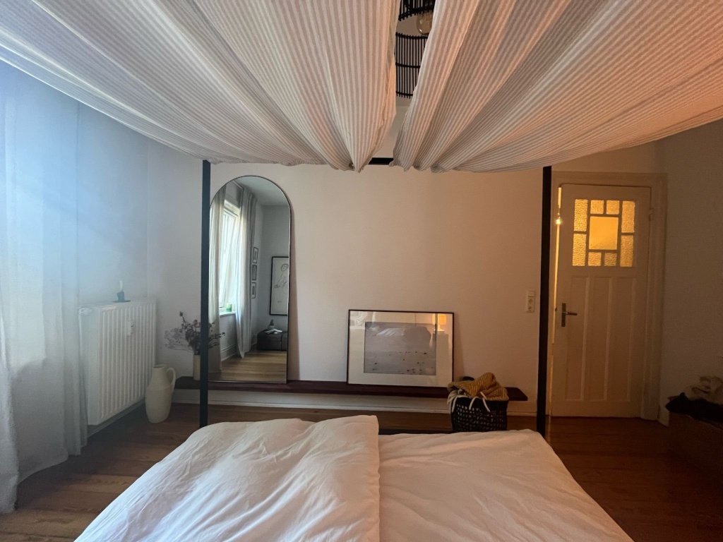 Möblierte 2-Zimmer Wohnung mitten in Ottensen mit 2 Balkonen Oktober 2026 – Borselstraße, 22765 Hamburg Ottensen – Vorschaubild 3