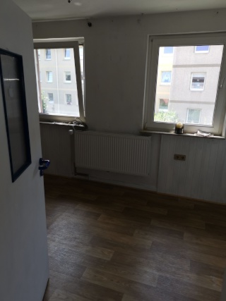 Anzeigenbild: WG-Mitbewohner gesucht.