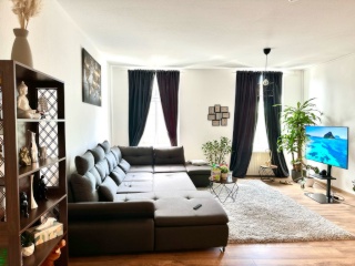 Anzeigenbild: Große möblierte WG-Wohnung in zentraler, frisch renovierter Lage in Erfurt