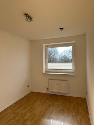 Imagen del anuncio: Habitación de GT gratis en Altwarmbüchen