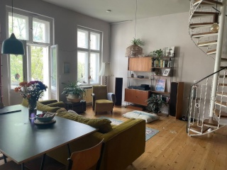 Spacious Family-Friendly Flat for Rent in the Heart of Kreuzberg — photo 1