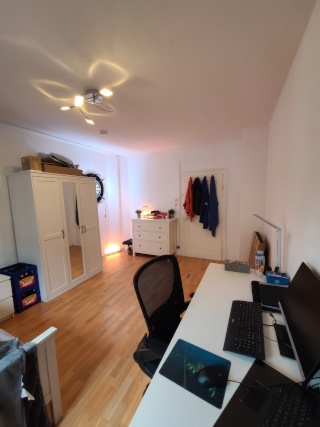 Anzeigenbild: möblierte 4 Zimmer Wohnung | Jungbusch | zur Untermiete 23.06.2025 - 14.09.2025