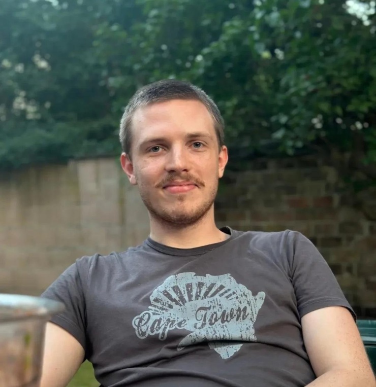 Anzeigenbild: Suche coole und nette WG für meine Rückkehr nach Berlin