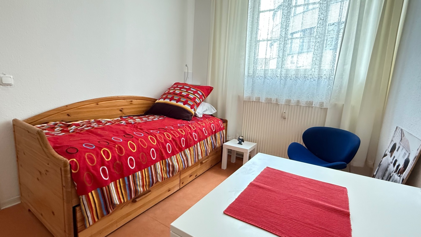 Kleine 1-Zi. Wohnung für Kurzübernachtungen – Lerchenstraße 37, 22767 Hamburg St. Pauli – Vorschaubild 2