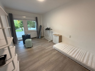 Imagen del anuncio: Amueblado hermosa habitación con balcón privado