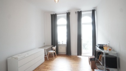 Charmante Zweizimmerwohnung mit Balkon — photo 1