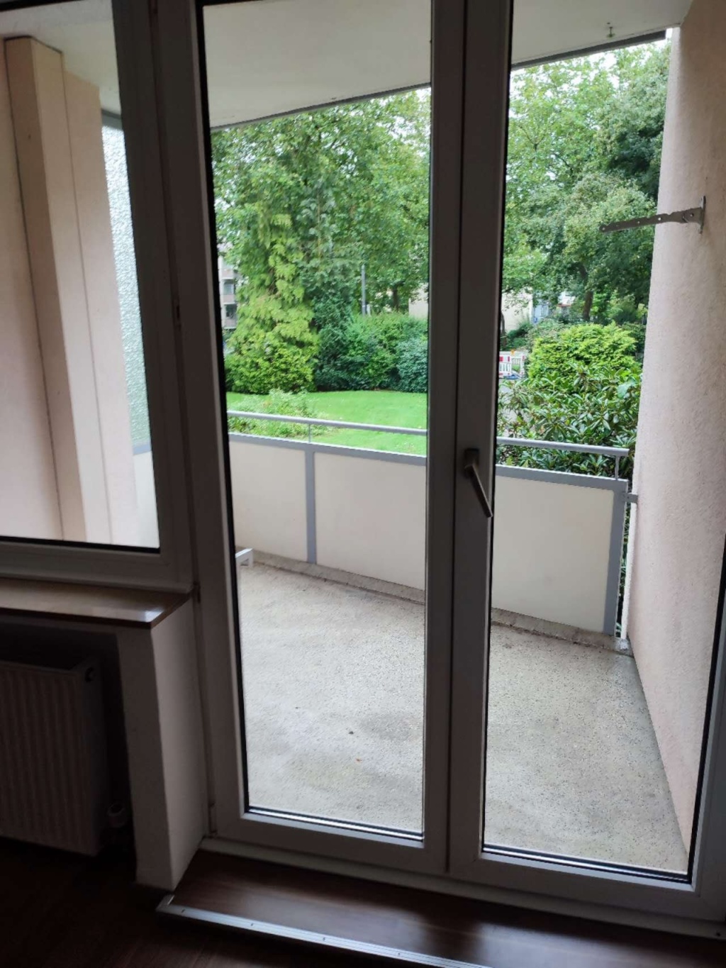 Schöne 4-Zi.-Whg. , Uni-Nahe, ohne Einbauküche, ab 20. August 2026 möglich verfügbar – H.-H.-Meier Allee, 28213 Bremen Neu Schwachhausen – Vorschaubild 2