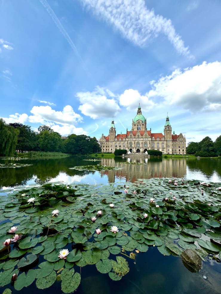 Ad image: Staff in public service SUCHT 2-3 ZKB in Hannover