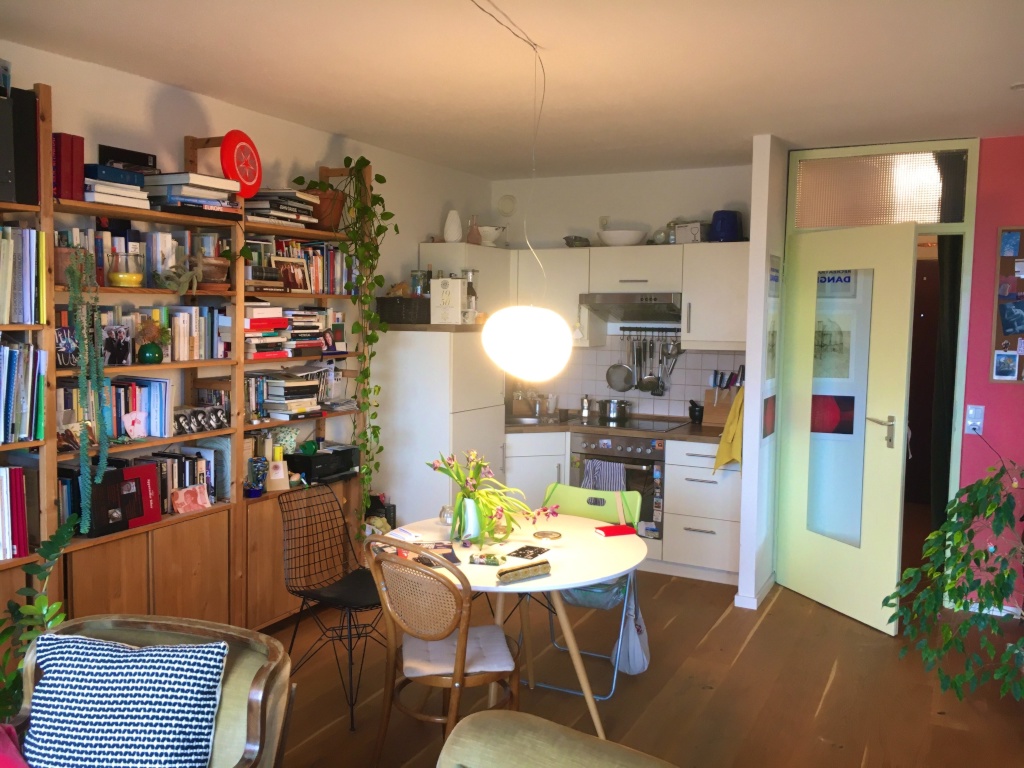 Lichtdurchflutete Ein-Zimmer-Wohnung zu vermieten für 4 Wochen – Kaeulchensweg 36, 51105 Köln Poll – Vorschaubild 4
