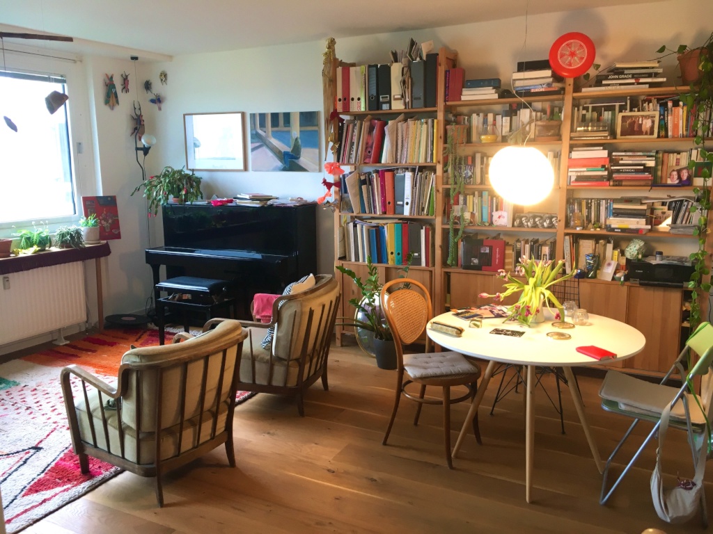 Lichtdurchflutete Ein-Zimmer-Wohnung zu vermieten für 4 Wochen
