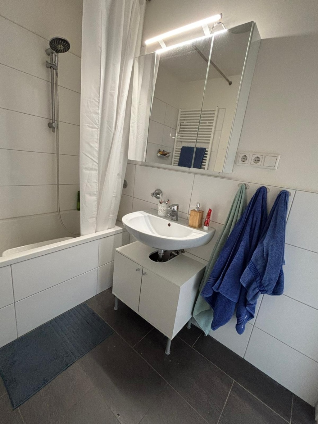 Wunderschöne Wohnung im Herzen Kölns zur Untermiete 25.09.2025 - 25.10.2025 – Rothgerberbach 3, 50676 Köln Altstadt-Süd – Vorschaubild 14