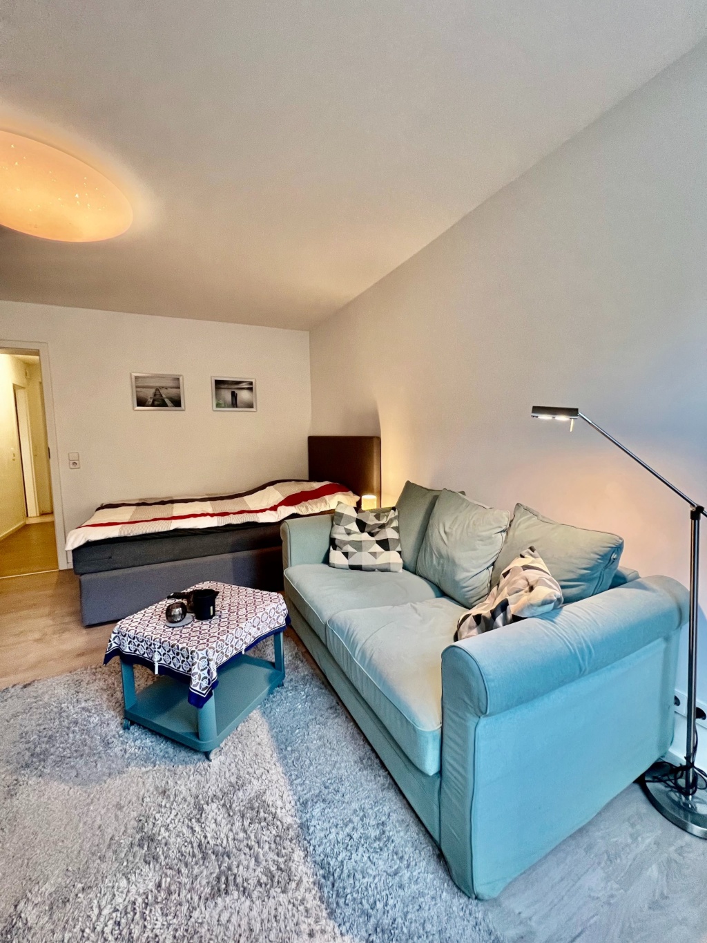 Modernes 1-Zimmer-Apartment mit Balkon und Gartenmitbenutzung in ruhiger Wohngegend in Stuttgart-Nord – All-In – Lenzhalde, 70192 Stuttgart Nord – Vorschaubild 4