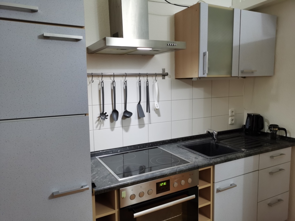 1 Zimmer Einzelwohnung im Campus der TU Dresden - internationales Haus 1 Room single Apartment in the Campus of TU Dresden - international house – Bergstraße 72, 1069 Dresden Südvorstadt – Vorschaubild 2