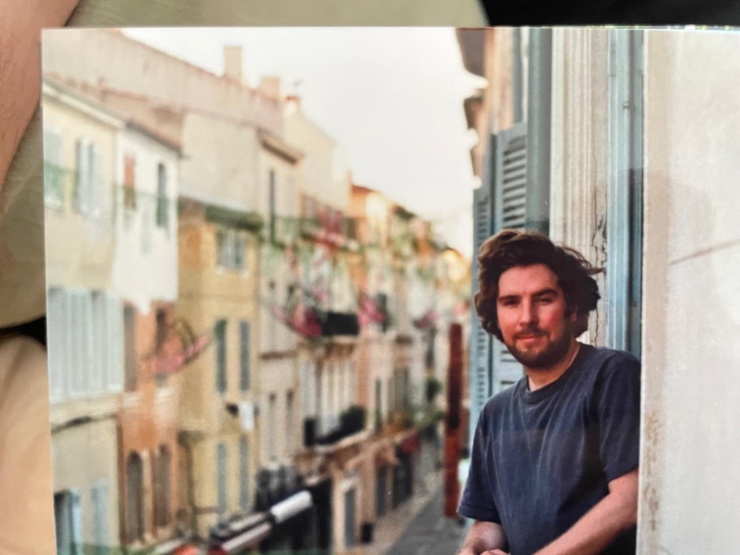 Ad image: Search WG rooms or small apartment