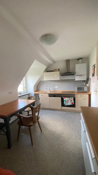 Anzeigenbild: 2 in 1 Zimmer in gemütlicher 3er-WG