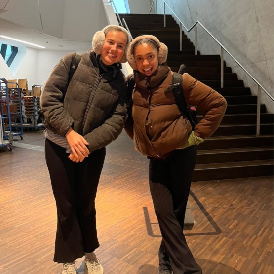 Anzeigenbild: Gemütliche 2-3 Zimmer Wohnung die für eine WG geeignet ist. bestenfalls in Uni-Nähe.