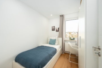 (D) ZIMMER FREI AB SOFORT
