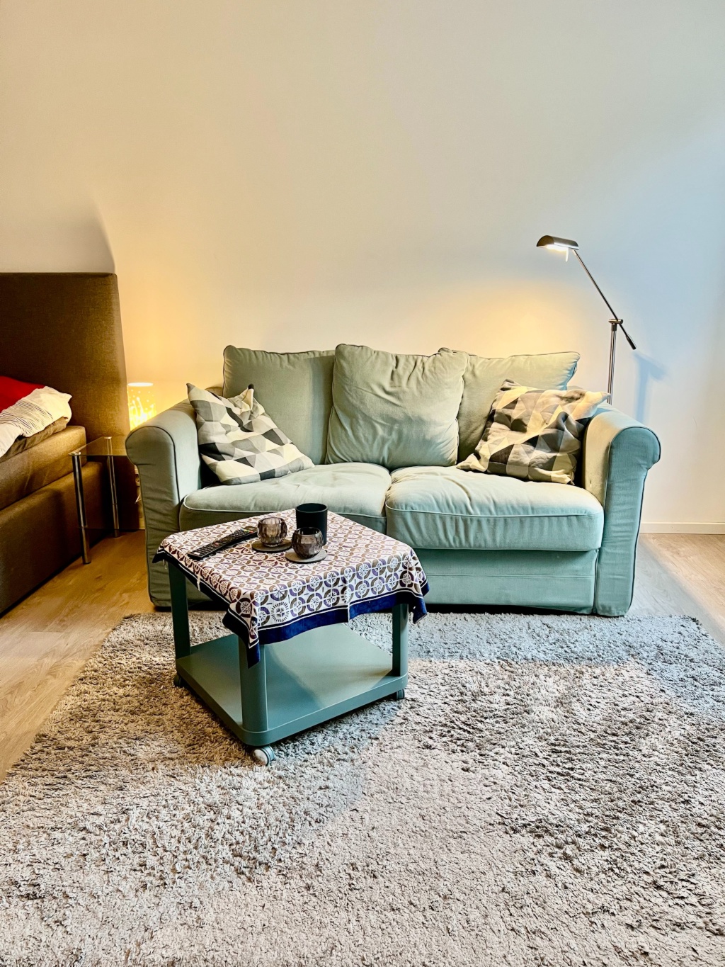 Modernes 1-Zimmer-Apartment mit Balkon und Gartenmitbenutzung in ruhiger Wohngegend in Stuttgart-Nord – All-In – Lenzhalde, 70192 Stuttgart Nord – Vorschaubild 3