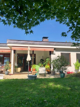 Anzeigenbild: 2 WG-Zimmer in schöner Bungalowvilla am Waldrand