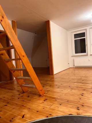 Ad image: Charming apartment on 2 floors in the historic centre of Itzehoe (WG Suitable)