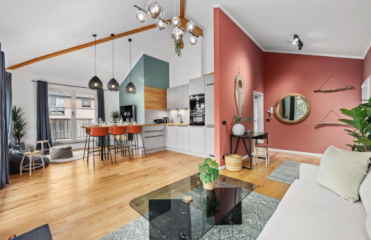 Anzeigenbild: Renoviertes 2-Schlafzimmer mit Terrasse, Garage und kostenlosem WLAN