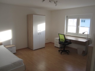 Imagen del anuncio: 3er WG-Zimmer in zentraler Lage inkl. Stellplatz - Untermiete