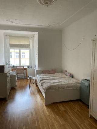 Schönes WG-Zimmer in Mädels-WG unbefristet 🌞