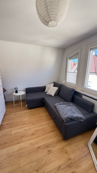 Anzeigenbild: 13 m2 Zimmer in 6er Wg - Reutlingen Westbahnhof