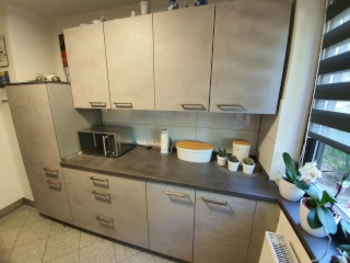 Anzeigenbild: Helle 2 Zimmererdgeschoßwohnung mit EBK