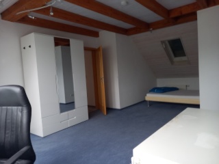 Imagen del anuncio: Habitación 25m2 en casa 200m2