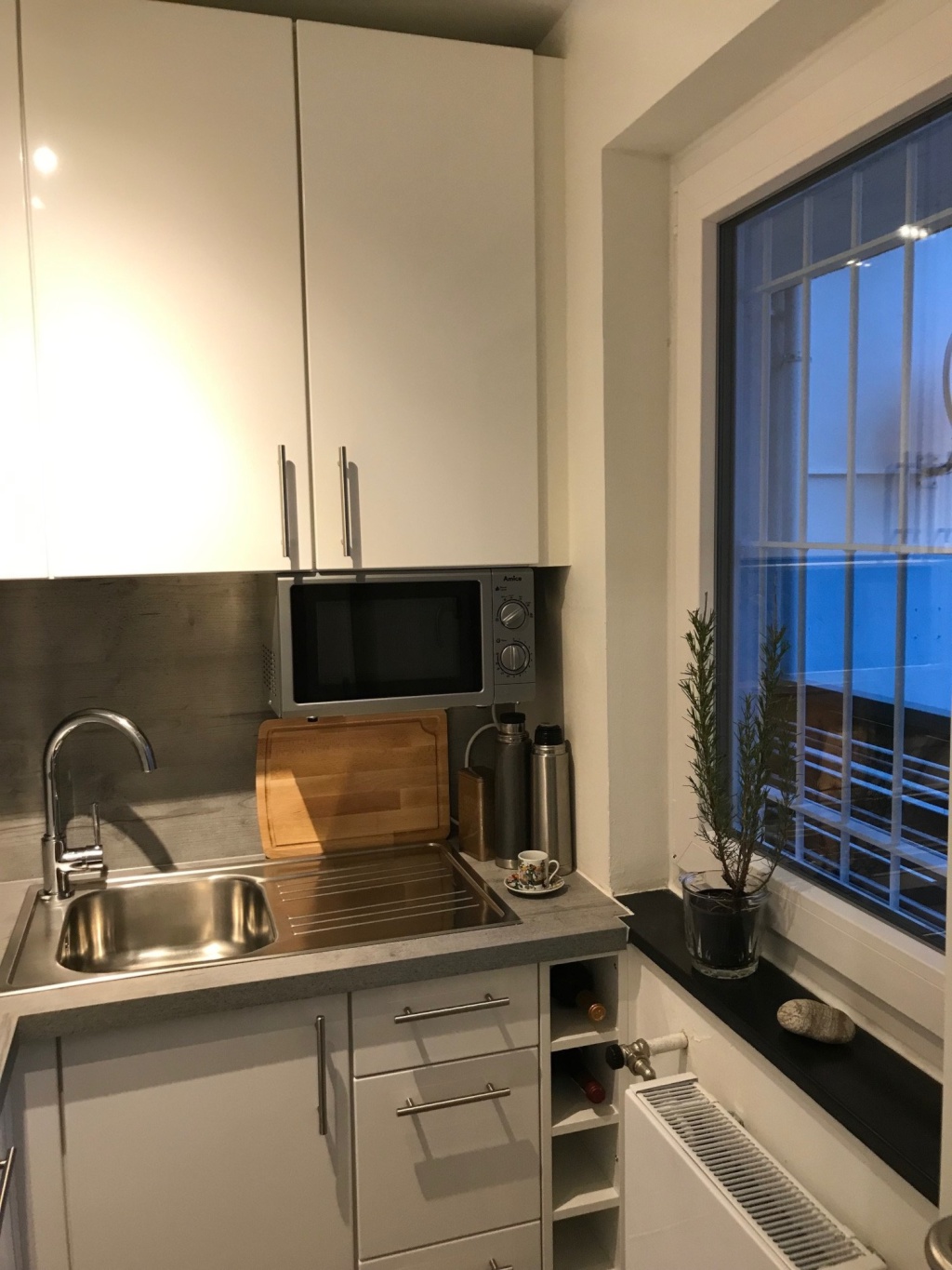 Modernes 1-Zimmer-Apartment mit Balkon und Gartenmitbenutzung in ruhiger Wohngegend in Stuttgart-Nord – All-In – Lenzhalde, 70192 Stuttgart Nord – Vorschaubild 9