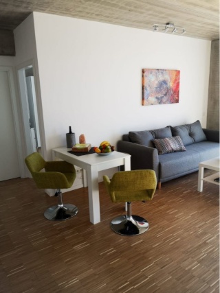 Anzeigenbild: Neu möblierte 1-Zimmer-Wohnung in Ottobrunn