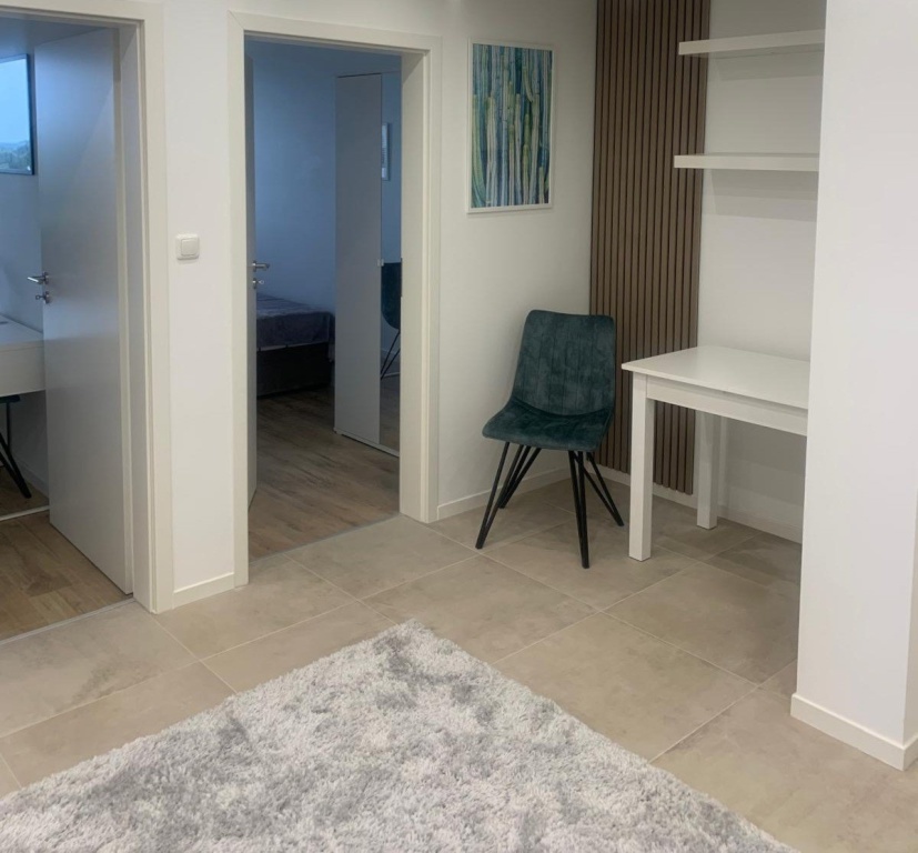 WG-Zimmer Aubing-Lochhausen-Langwied Wiesentfelser Straße 74 - Eingangsbereich
